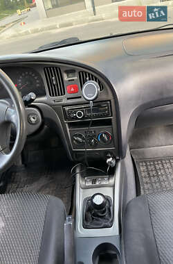 Седан Hyundai Elantra 2010 в Виннице