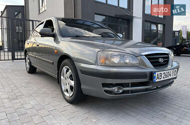 Седан Hyundai Elantra 2010 в Виннице