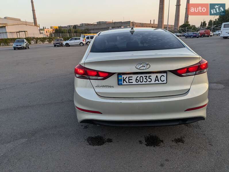 Седан Hyundai Elantra 2017 в Днепре фото 6 Седан Hyundai Elantra 2017 в Днепре