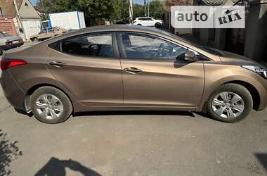 Седан Hyundai Elantra 2013 в Одесі