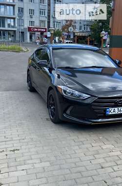 Седан Hyundai Elantra 2017 в Харькове