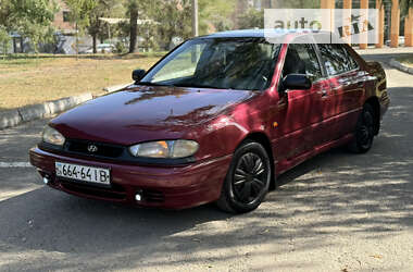 Седан Hyundai Elantra 1994 в Івано-Франківську