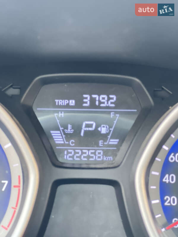 Седан Hyundai Elantra 2015 в Ивано-Франковске