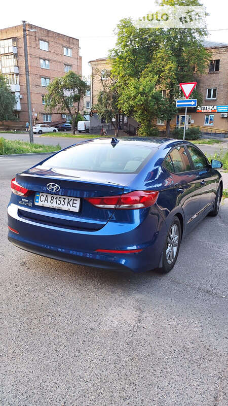 Седан Hyundai Elantra 2018 в Черкассах