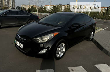 Седан Hyundai Elantra 2013 в Николаеве