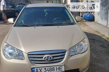 Седан Hyundai Elantra 2010 в Измаиле