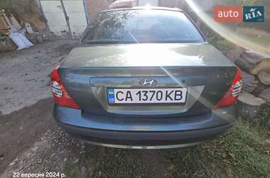 Седан Hyundai Elantra 2011 в Монастирищеві