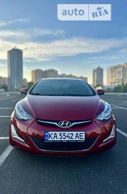 Седан Hyundai Elantra 2014 в Киеве