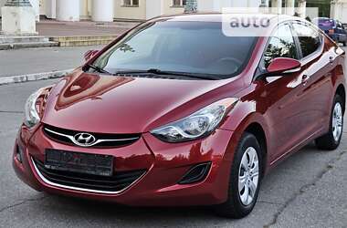 Седан Hyundai Elantra 2012 в Желтых Водах