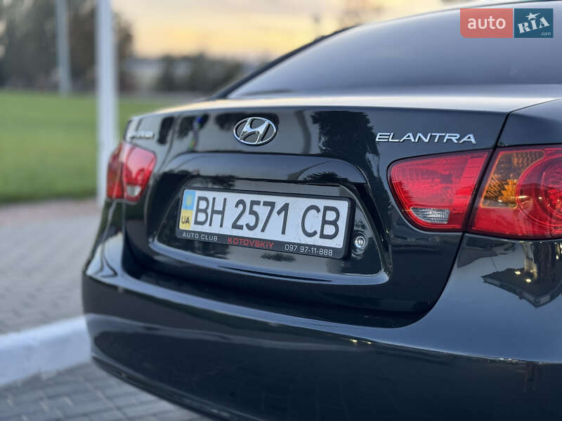 Седан Hyundai Elantra 2008 в Одесі