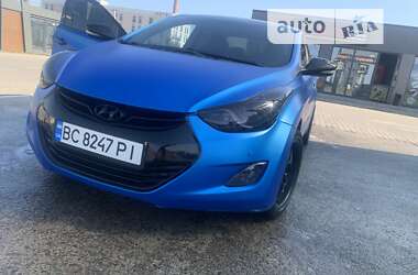 Седан Hyundai Elantra 2011 в Львове