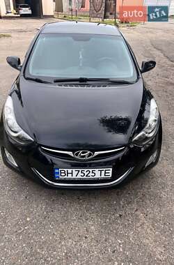 Седан Hyundai Elantra 2013 в Белгороде-Днестровском