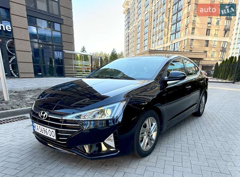 Hyundai Elantra 2018