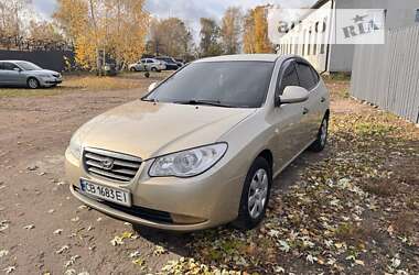 Седан Hyundai Elantra 2008 в Чернігові