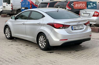 Седан Hyundai Elantra 2014 в Виннице