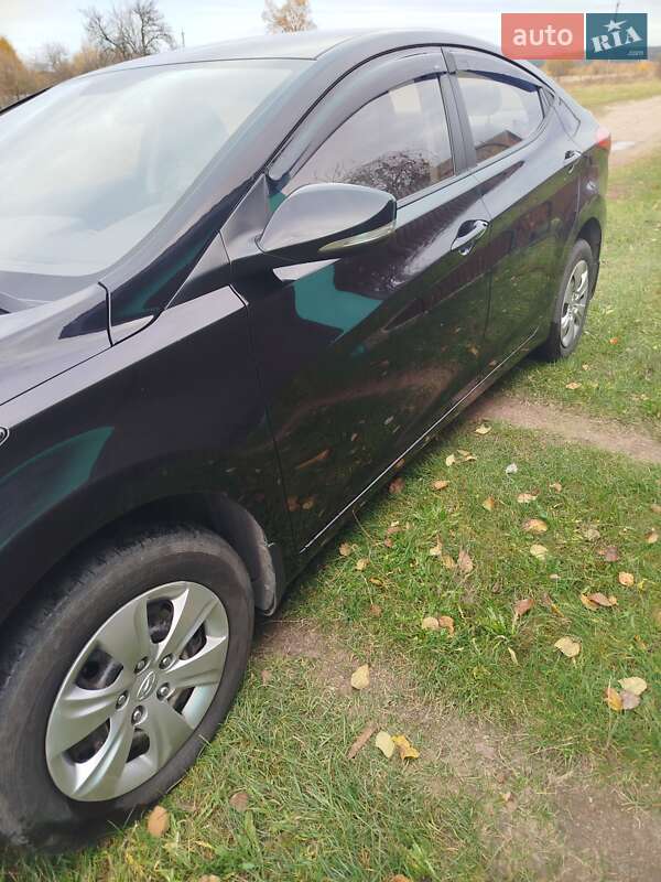 Седан Hyundai Elantra 2013 в Житомире