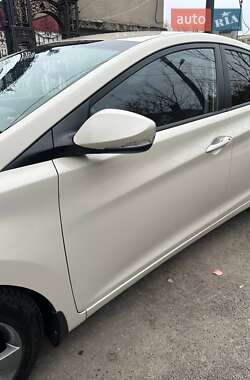 Седан Hyundai Elantra 2012 в Харкові