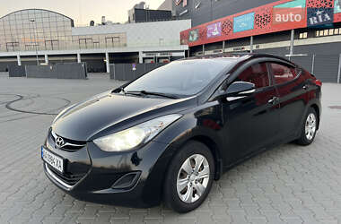 Hyundai Elantra 2013