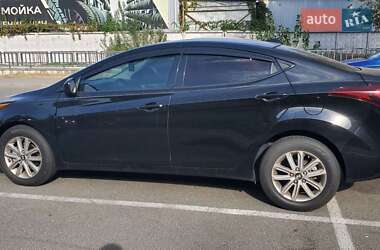 Седан Hyundai Elantra 2015 в Києві