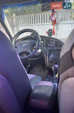 Хетчбек Hyundai Elantra 2004 в Чернігові