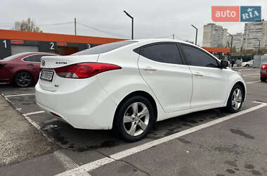 Седан Hyundai Elantra 2012 в Харькове