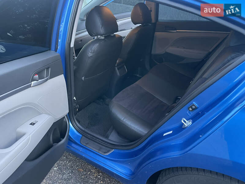 Седан Hyundai Elantra 2016 в Николаеве фото 7 Седан Hyundai Elantra 2016 в Николаеве