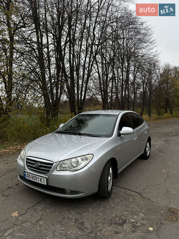 Седан Hyundai Elantra 2007 в Тульчине