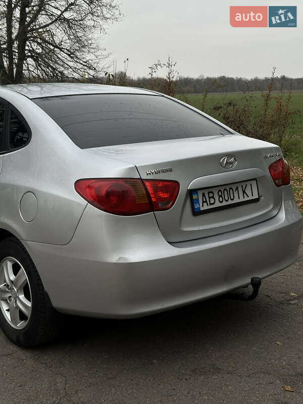 Седан Hyundai Elantra 2007 в Тульчине