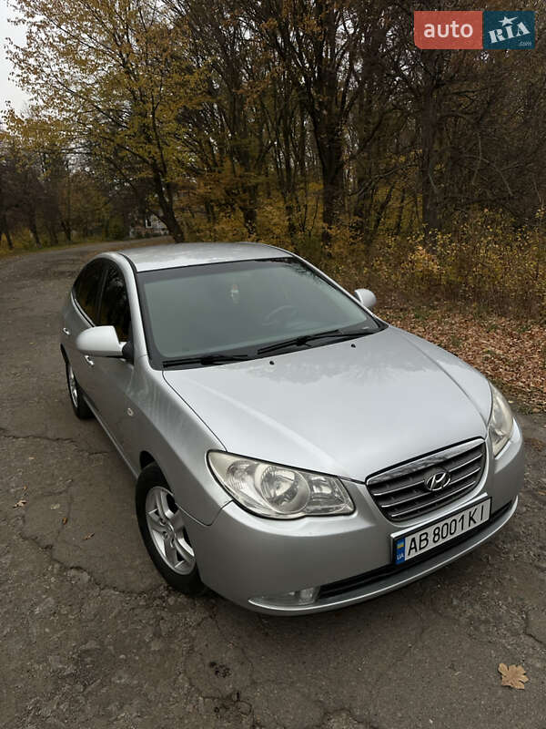 Седан Hyundai Elantra 2007 в Тульчине