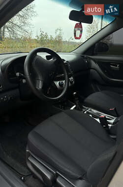 Седан Hyundai Elantra 2007 в 
