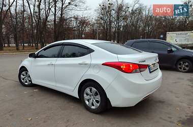 Седан Hyundai Elantra 2013 в Харькове