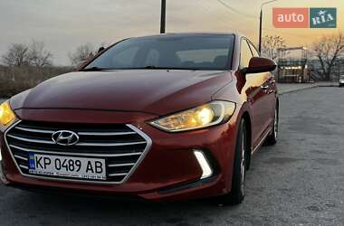 Седан Hyundai Elantra 2016 в Запорожье