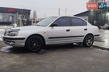 Седан Hyundai Elantra 2004 в 