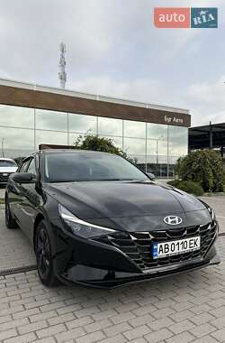 Седан Hyundai Elantra 2021 в Виннице