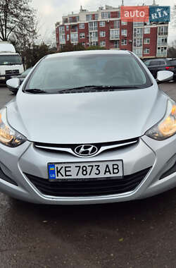 Седан Hyundai Elantra 2014 в Львові