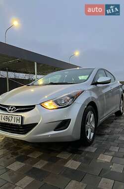 Седан Hyundai Elantra 2013 в Полтаві