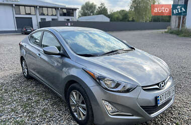 Hyundai Elantra 2015