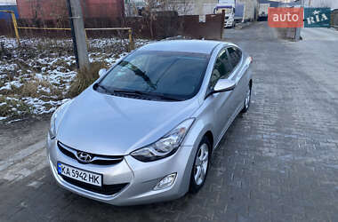 Hyundai Elantra 2013