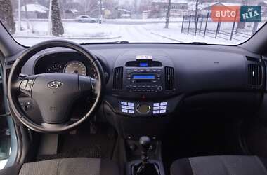 Седан Hyundai Elantra 2007 в Прилуках