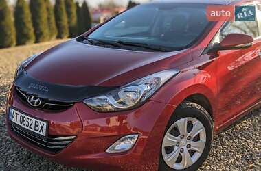 Седан Hyundai Elantra 2011 в Рожнове