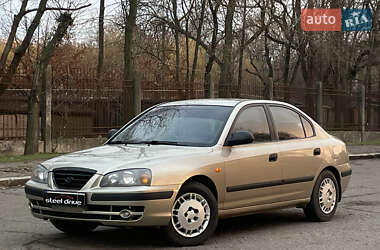 Седан Hyundai Elantra 2005 в Николаеве