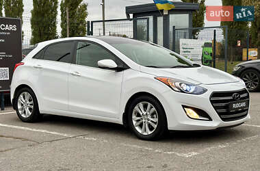 Hyundai Elantra 2015