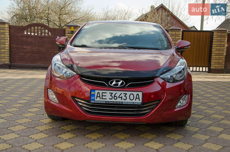 Hyundai Elantra 2013