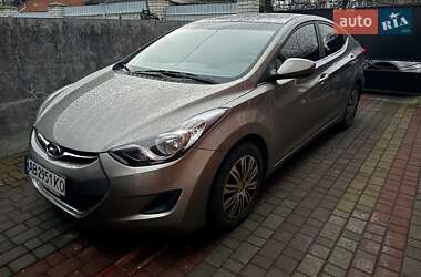 Седан Hyundai Elantra 2012 в Вінниці