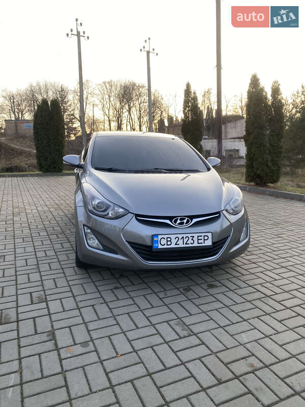 Седан Hyundai Elantra 2014 в Прилуках