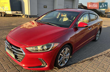 Седан Hyundai Elantra 2016 в Києві