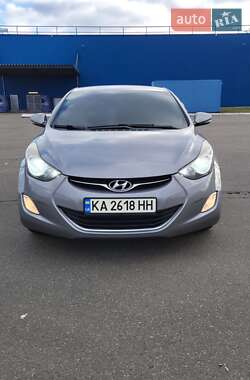 Седан Hyundai Elantra 2011 в Києві