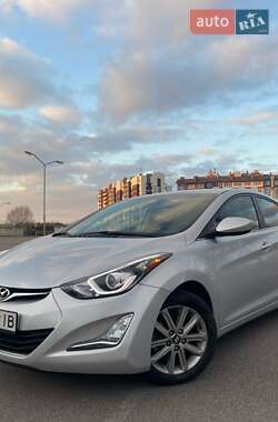 Седан Hyundai Elantra 2014 в Києві