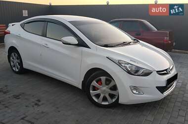 Седан Hyundai Elantra 2011 в Дніпрі