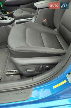 Седан Hyundai Elantra 2016 в 